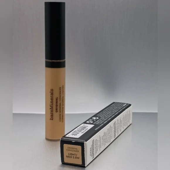 bareMinerals Original Liquid Mineral Concealer shade LIGHT/MED 2.5W - Picture 4 of 4